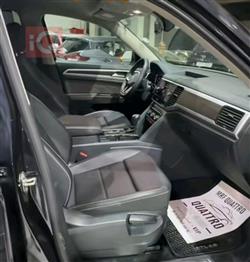 ڤۆڵکسواگن ئەتلەس